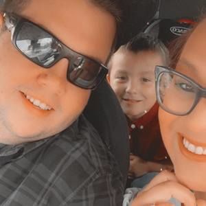 Meet your Posher, Travis